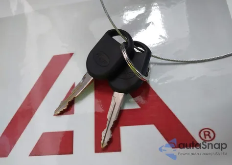 2007 Ford Mustang V6 Deluxe/V6 Premium from USA, damaged, VIN 1ZVHT80NX75320585